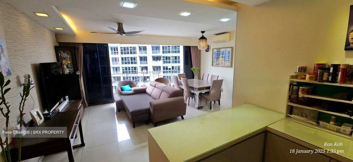 Prive (D19), Condominium #464475811